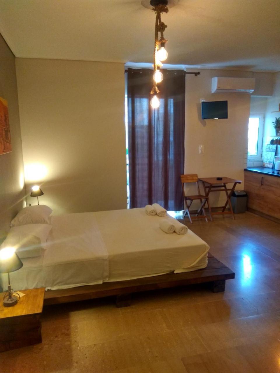 Appartement Lavender à Kalamata Extérieur photo